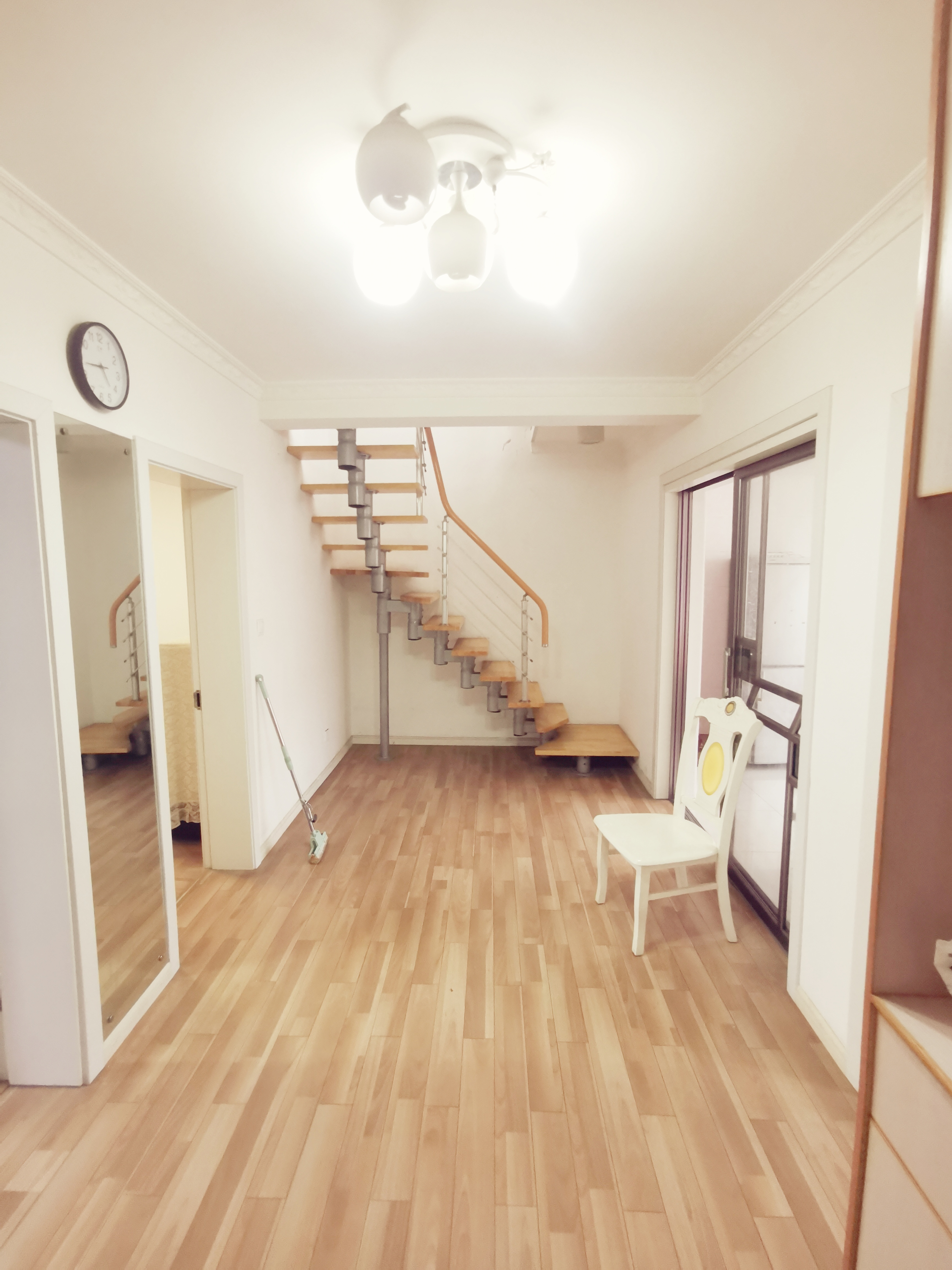 宝隆花园 4室2厅1卫 68.00m²