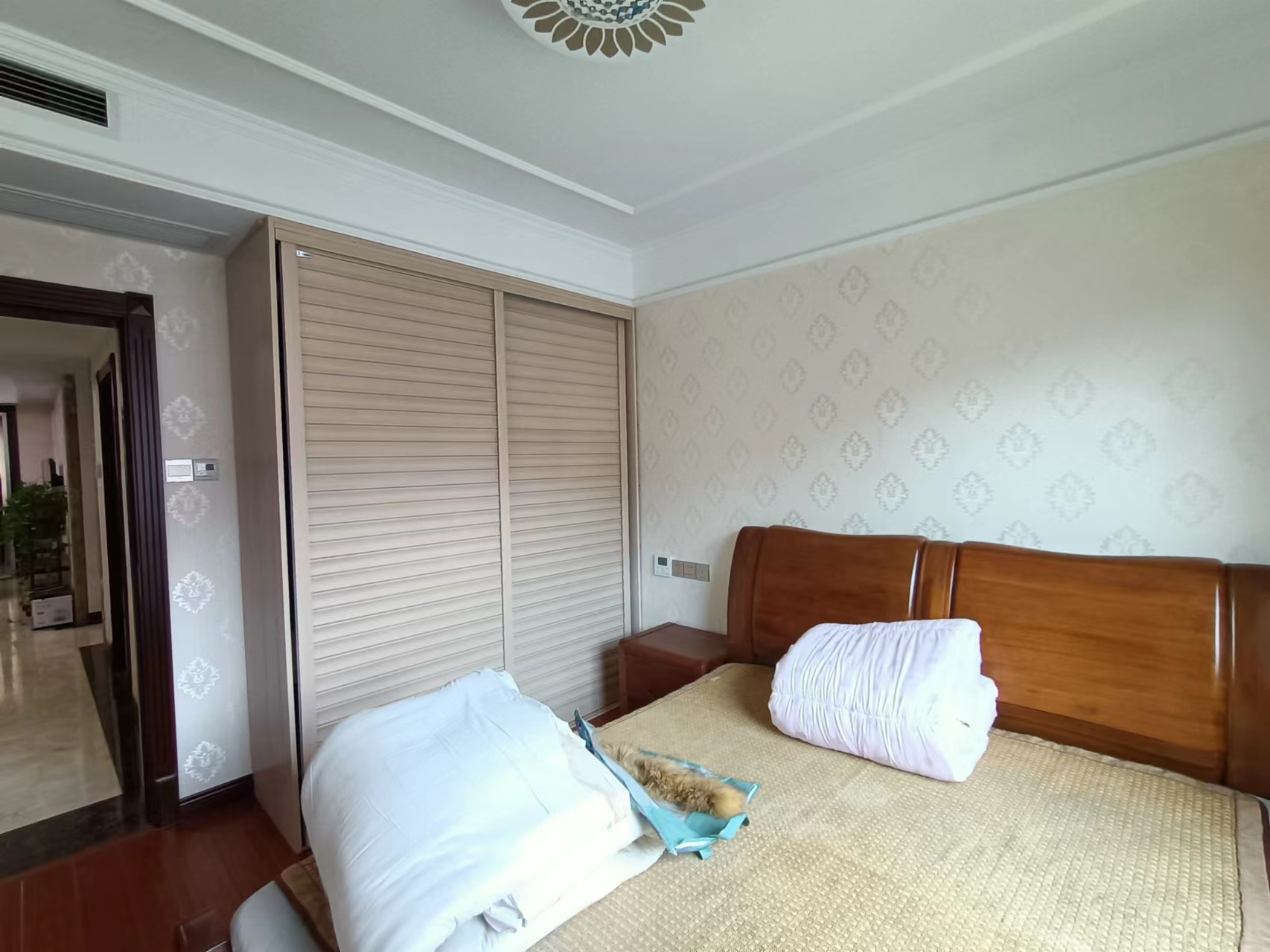 万濠星城 3室2厅1卫 115.28m&sup2;