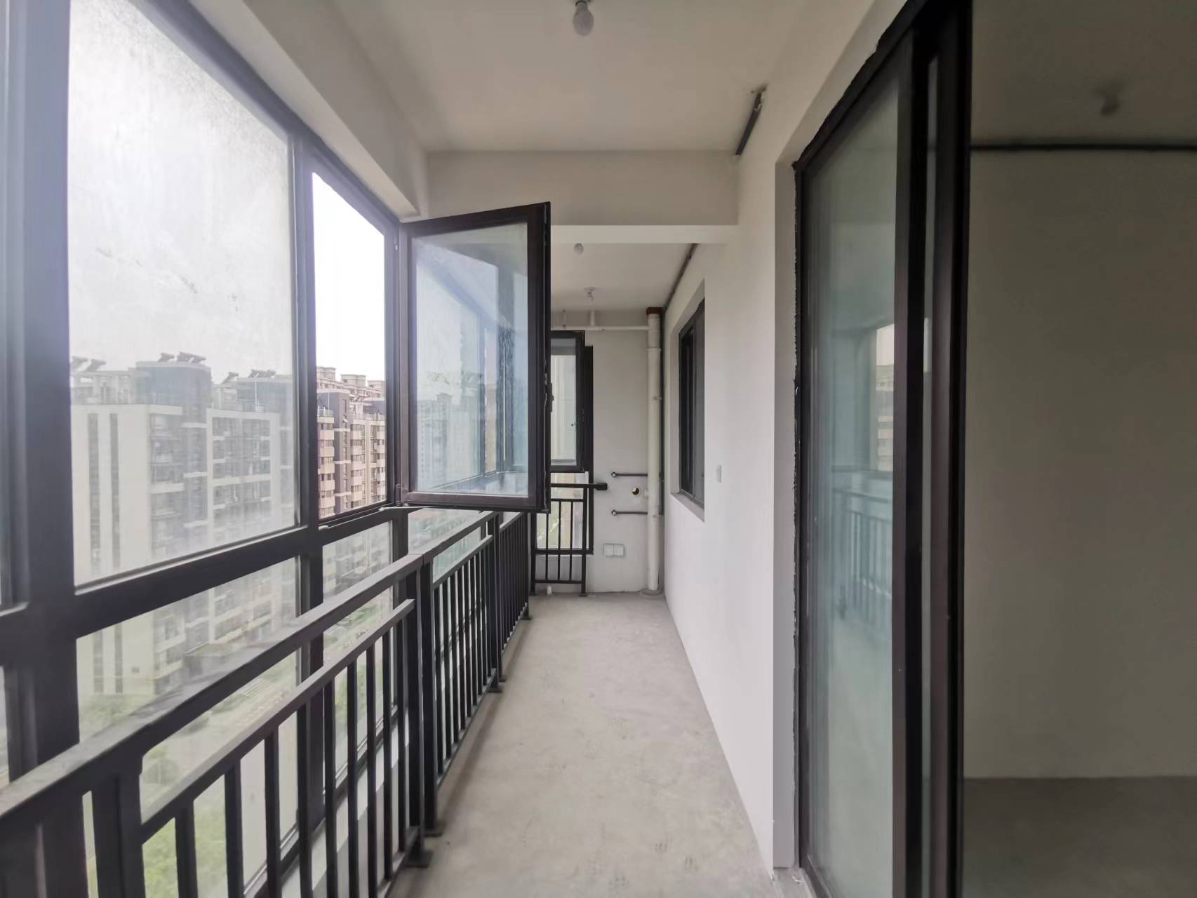 苏建阳光新城 3室2厅1卫 142m&sup2;