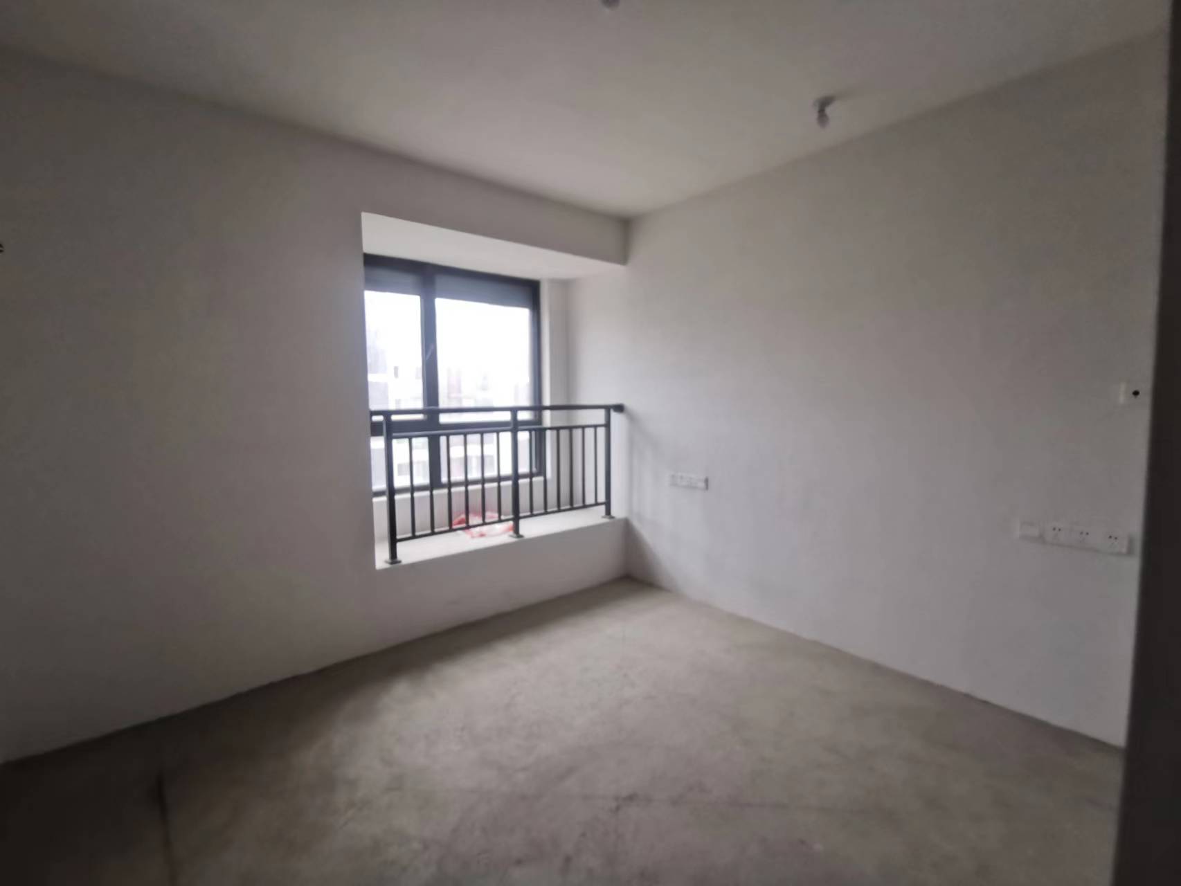 苏建阳光新城 3室2厅1卫 142m&sup2;