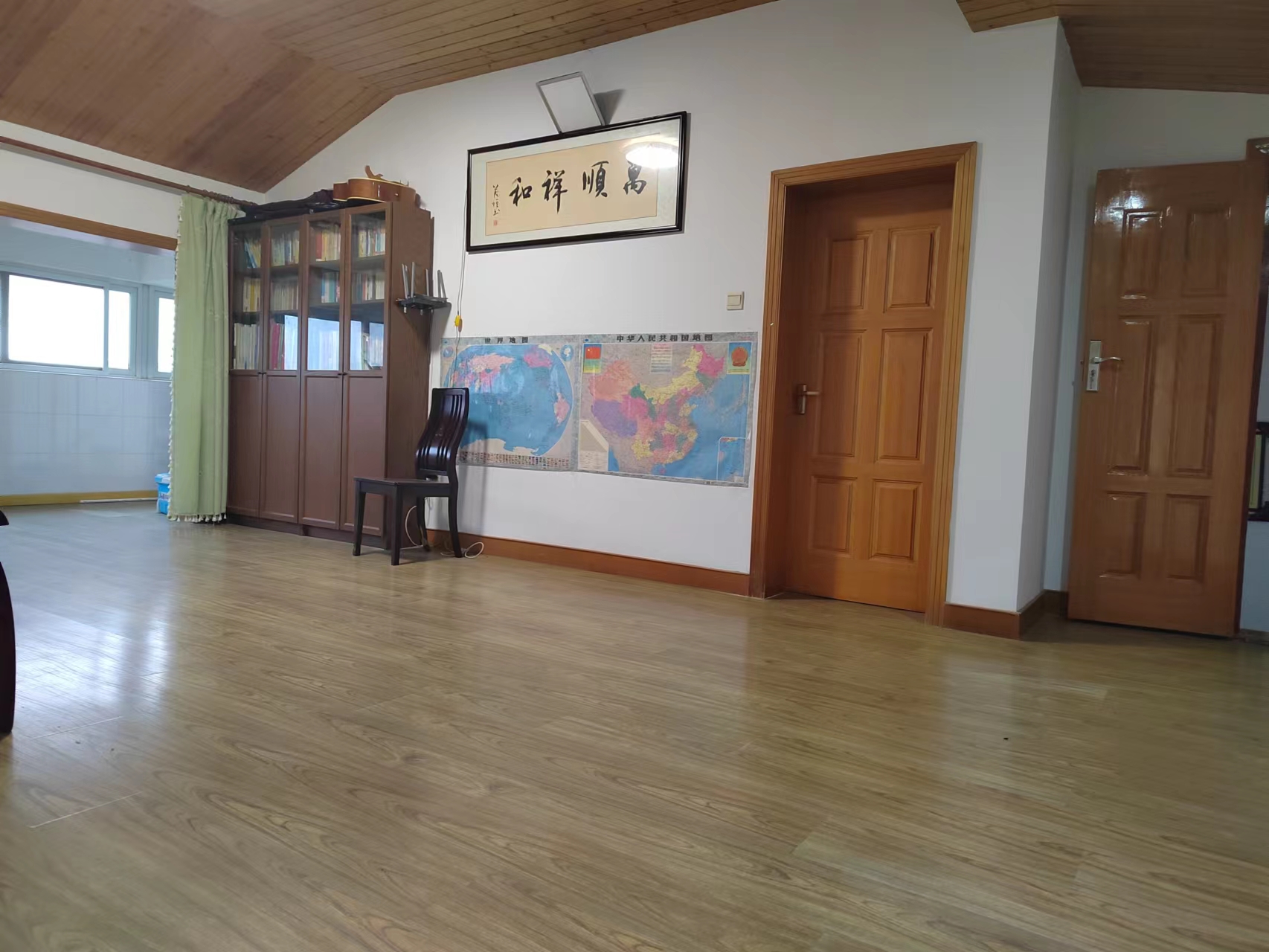 新建路新村 5室2厅3卫 138m&sup2;