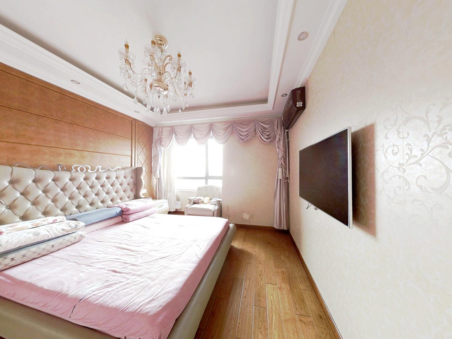意邦绿墅湾 3室2厅2卫 142.74m&sup2;