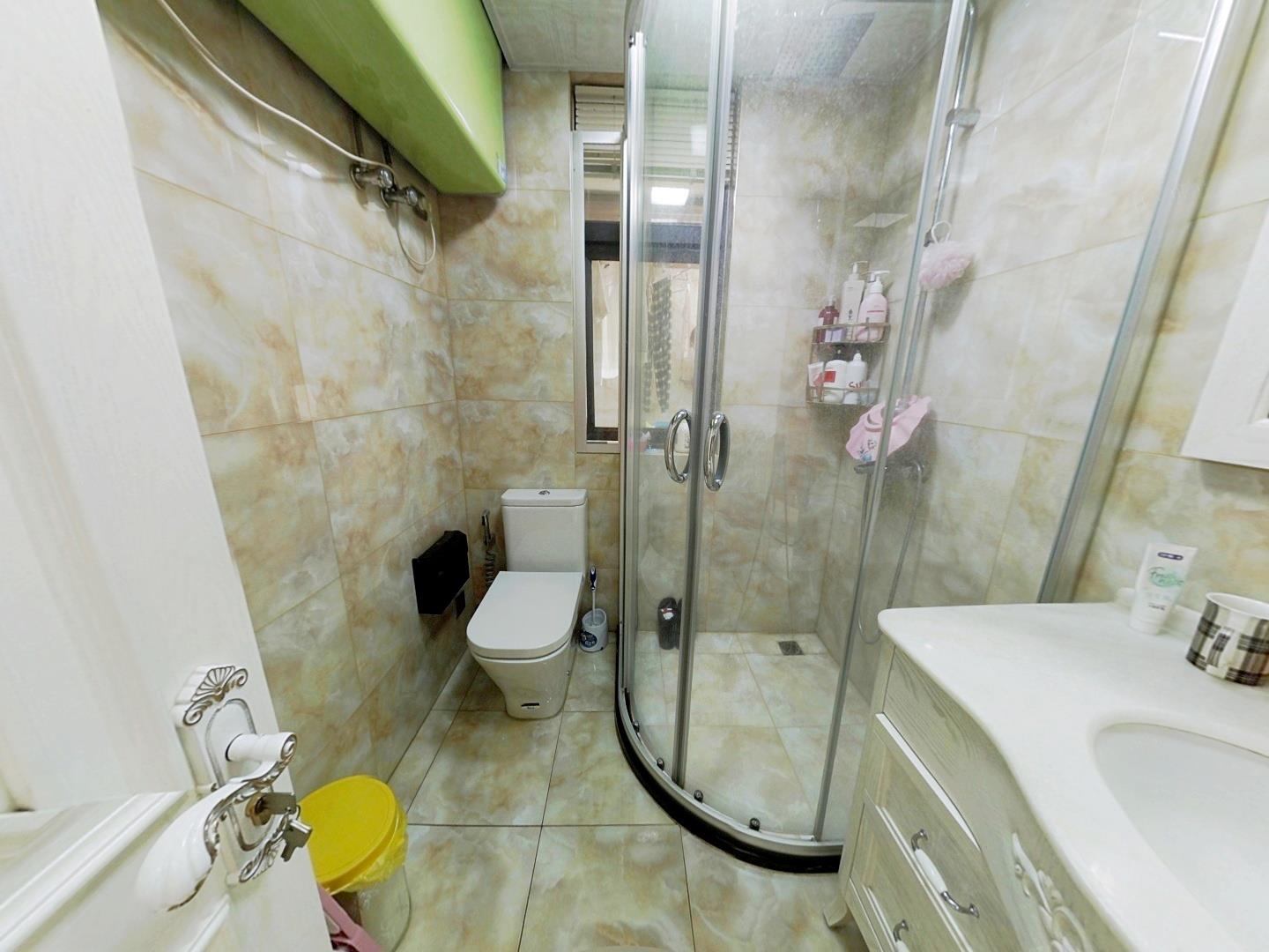 意邦绿墅湾 3室2厅2卫 142.74m&sup2;