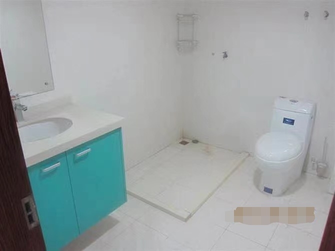 鸿运装饰城 3室1厅1卫 67.4m&sup2;