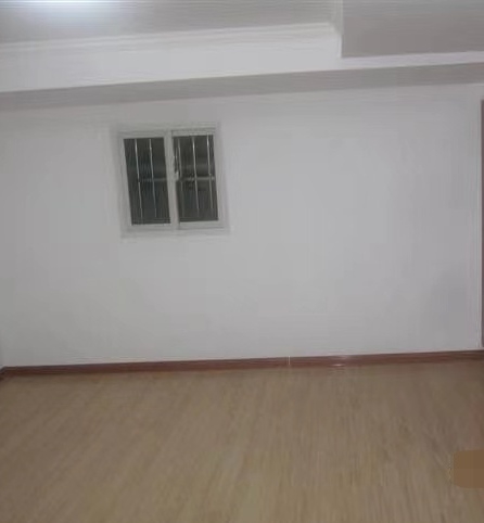 鸿运装饰城 3室1厅1卫 67.4m&sup2;