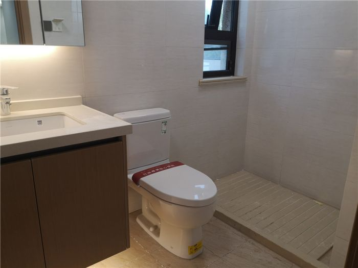 春风南岸东园 3室2厅2卫 122m&sup2;