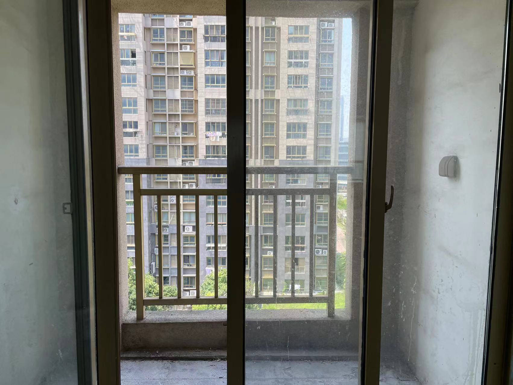 尚海湾 3室2厅1卫 121.8m&sup2;