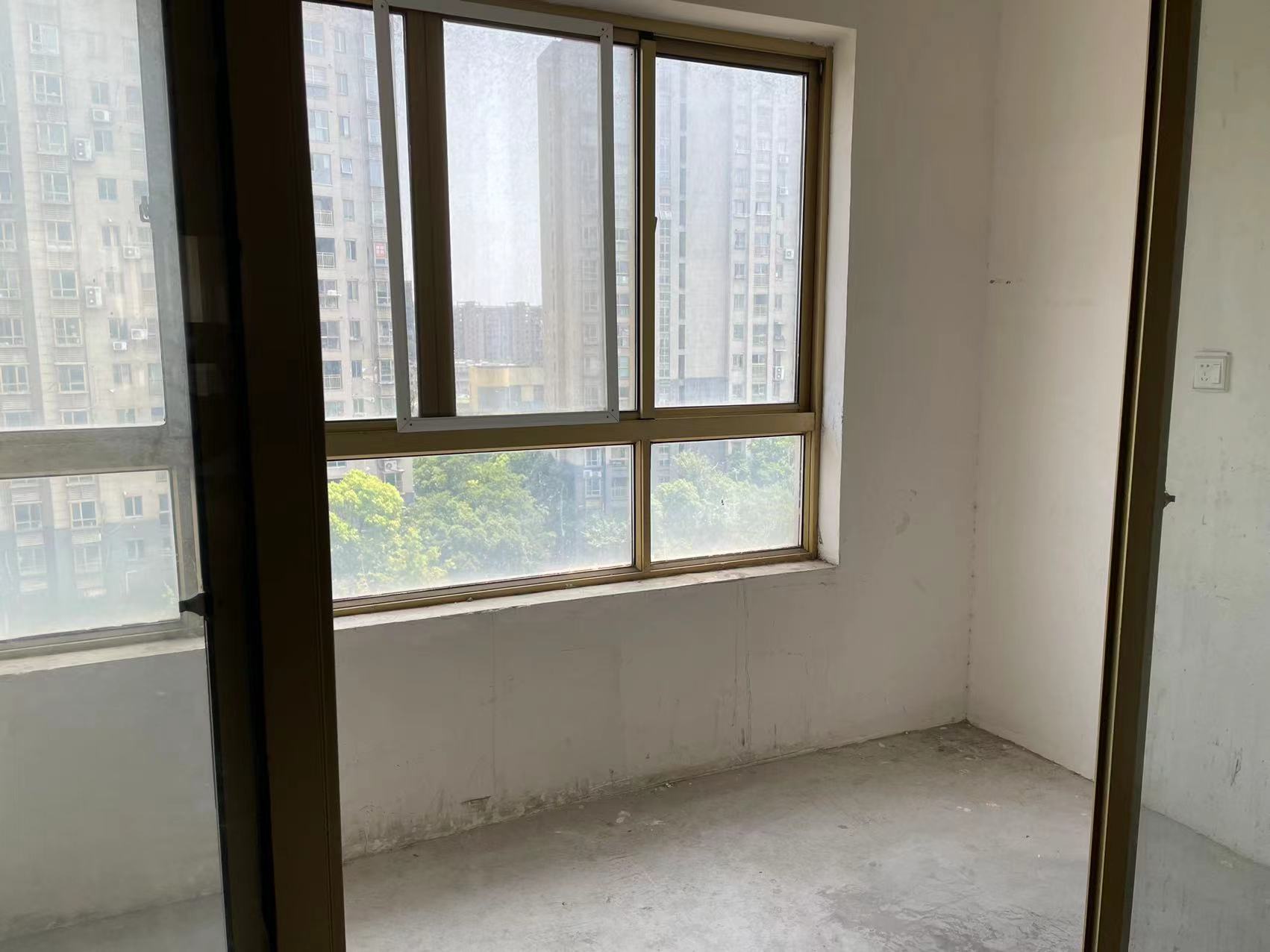 尚海湾 3室2厅1卫 121.8m&sup2;