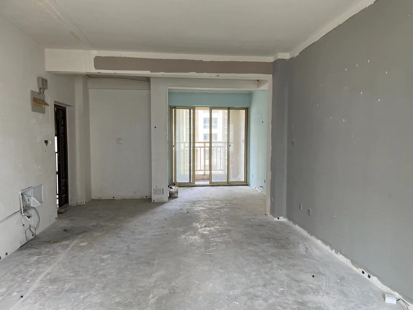 尚海湾 3室2厅1卫 121.8m&sup2;