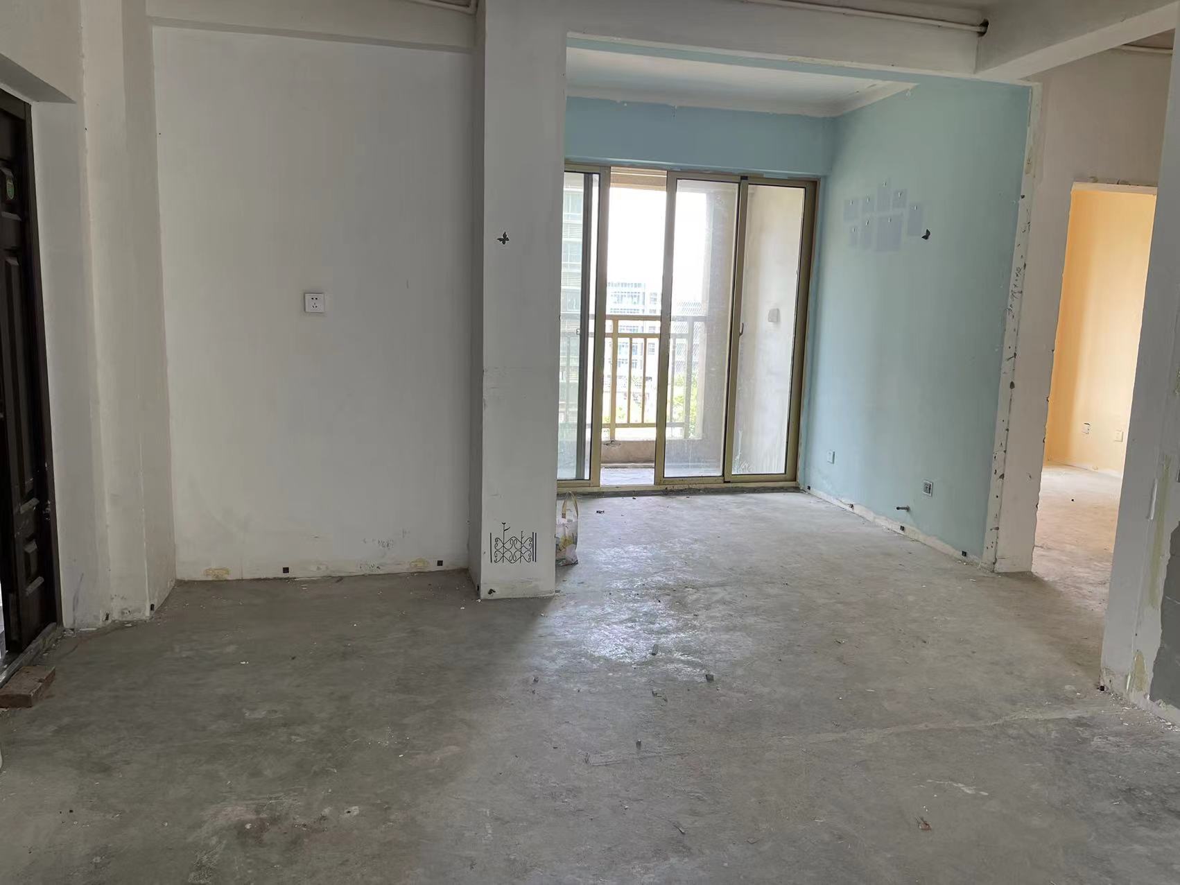 尚海湾 3室2厅1卫 121.8m&sup2;