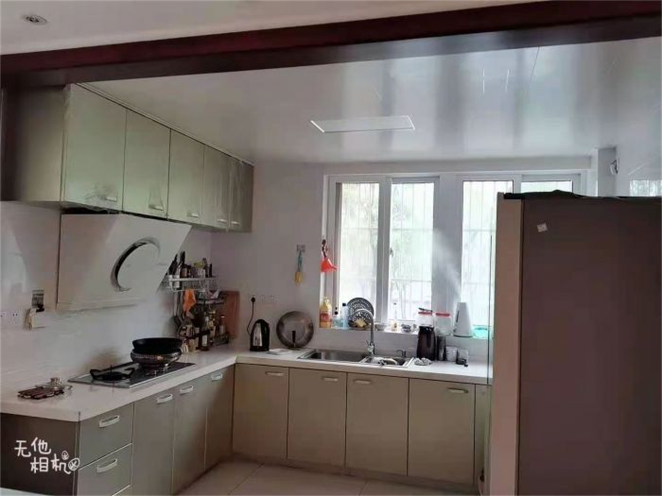 新东方花苑 3室2厅1卫 136.8m&sup2;