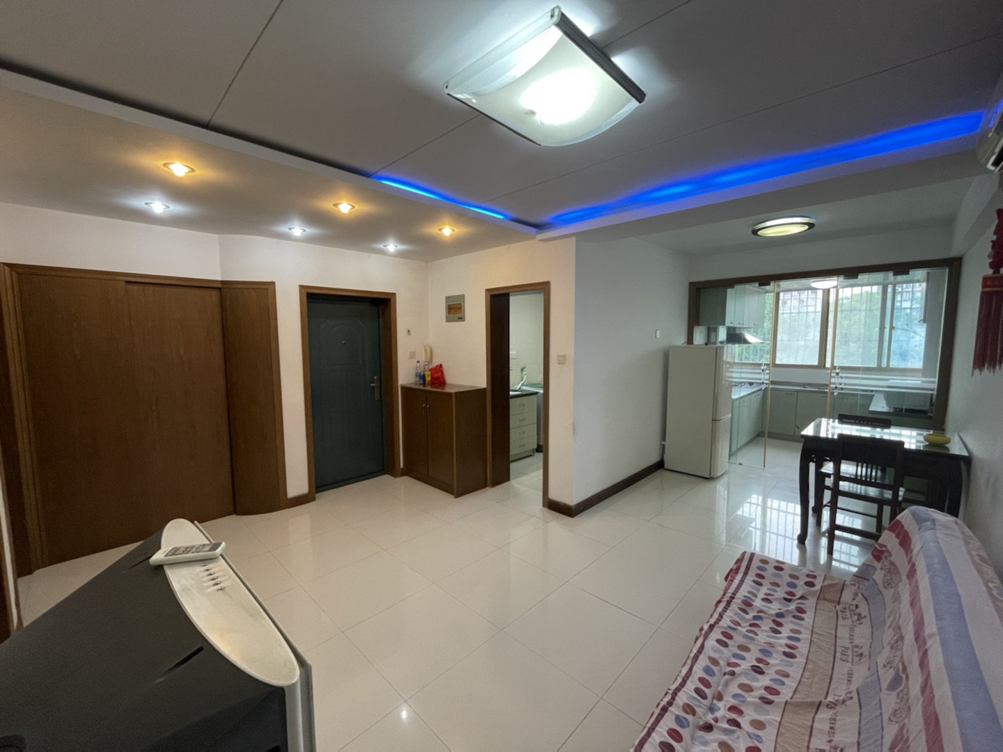 天都花苑 2室1厅1卫 85m&sup2;