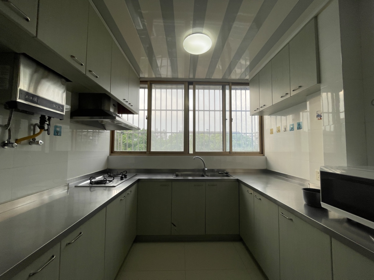 天都花苑 2室1厅1卫 85m&sup2;