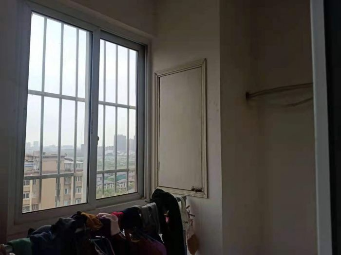 永怡家园 3室2厅1卫 145m&sup2;