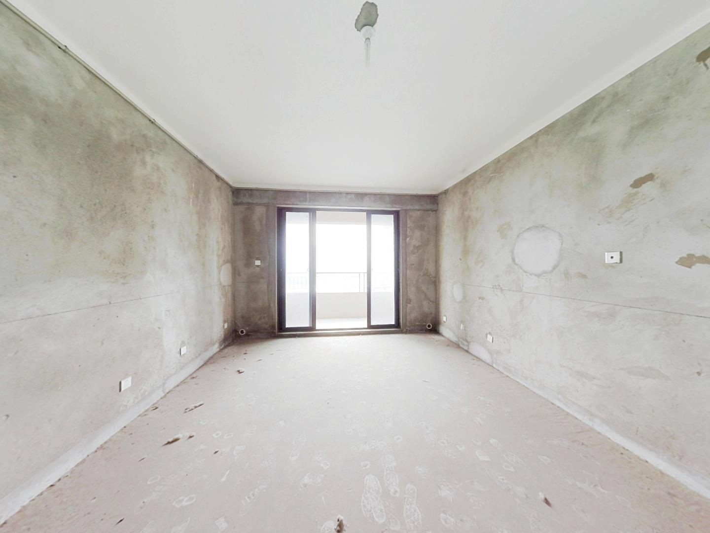 保利香槟国际 3室2厅2卫 148m&sup2;
