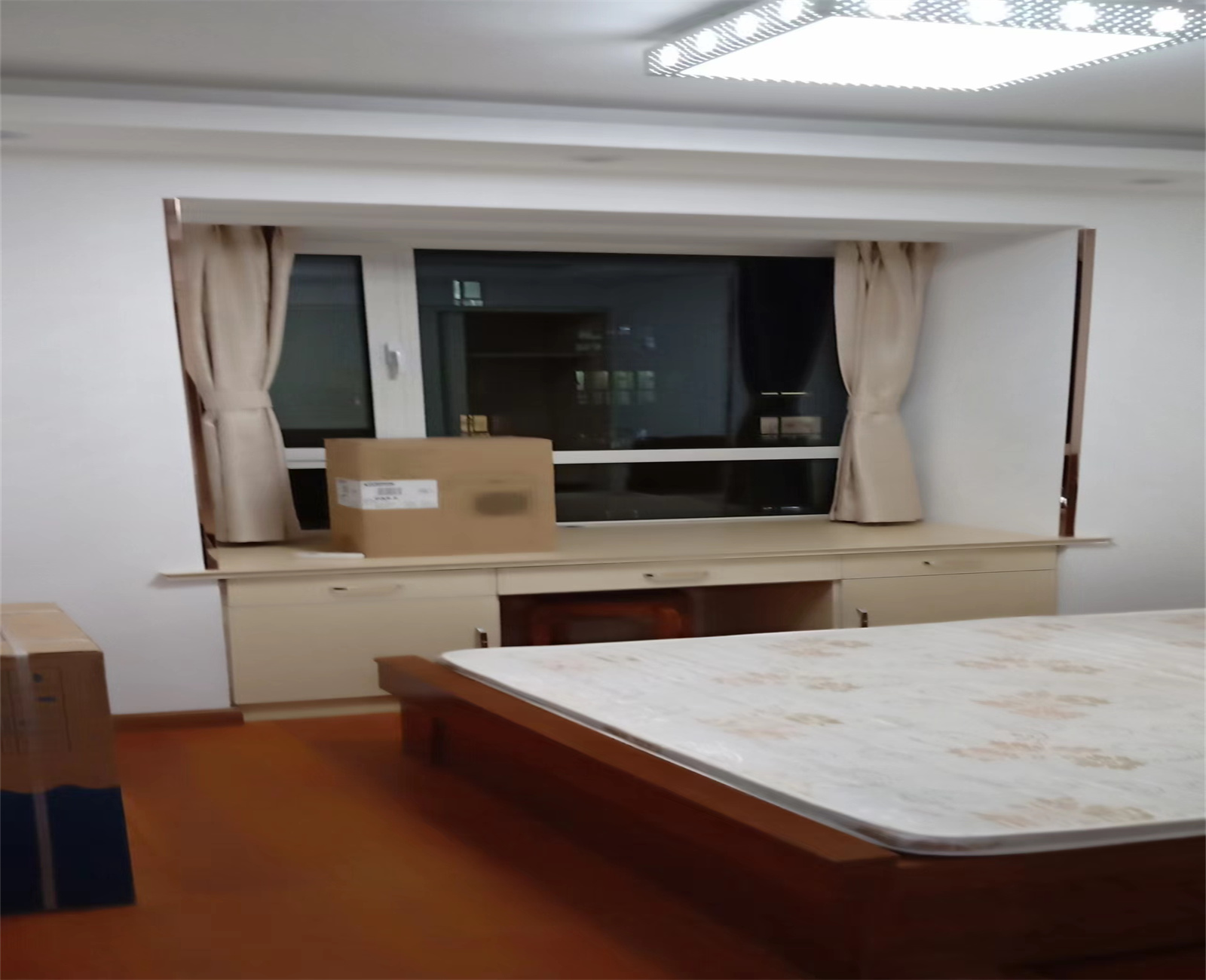 弘阳上城 3室2厅1卫 116m&sup2;