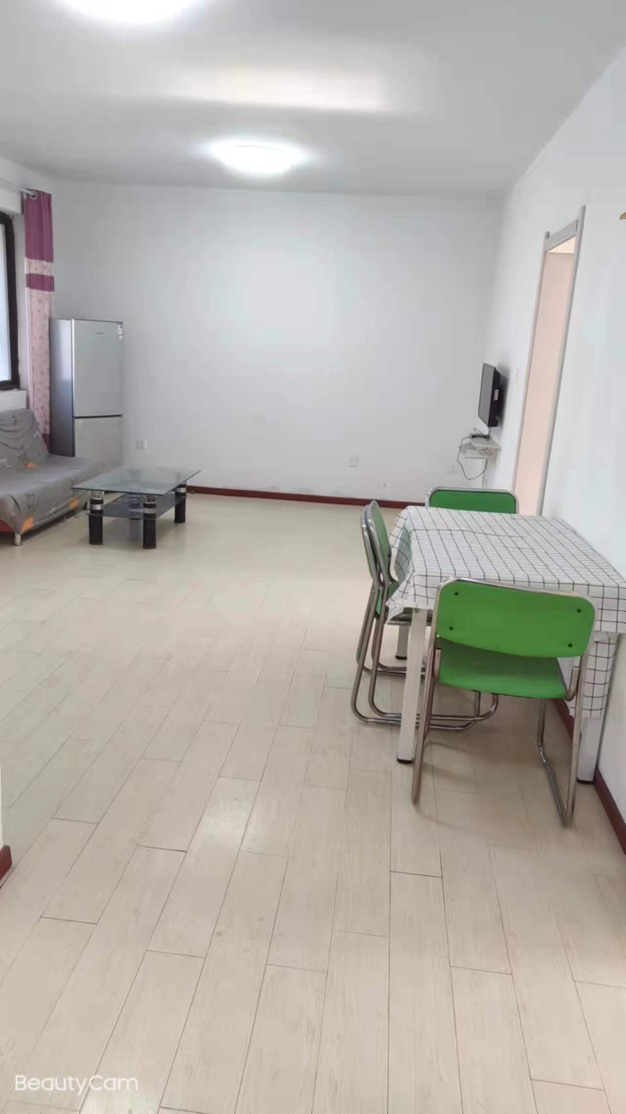 紫东南苑南区 3室1厅1卫 120m²