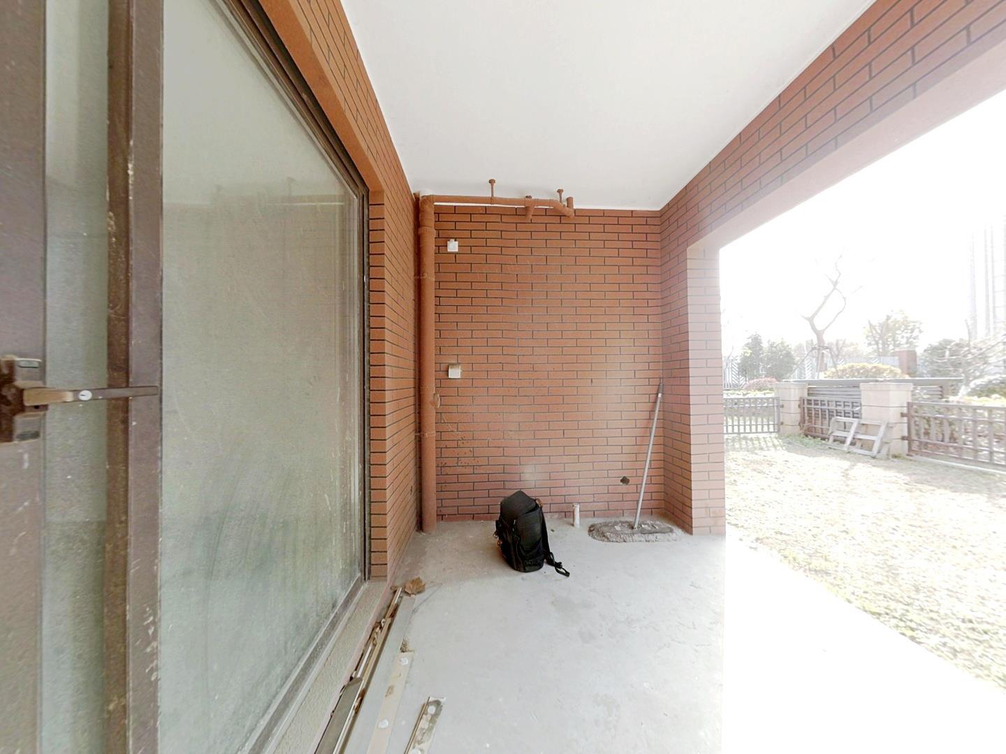 万科公园里一期 3室2厅2卫 120m&sup2;