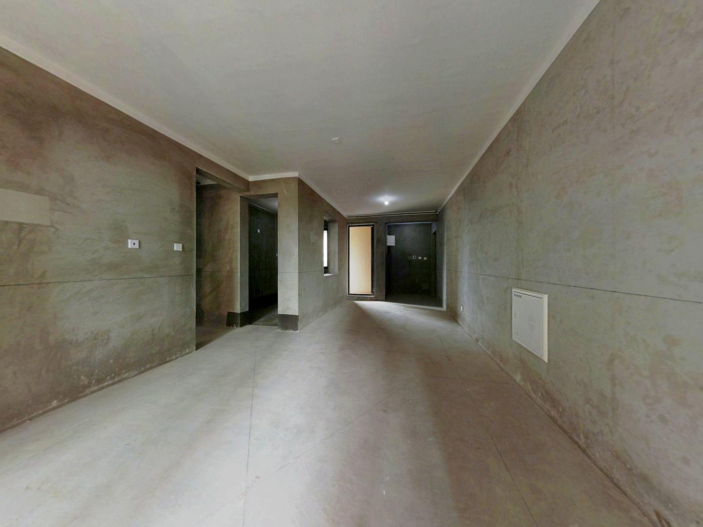 保利香槟国际 4室2厅2卫 144m&sup2;