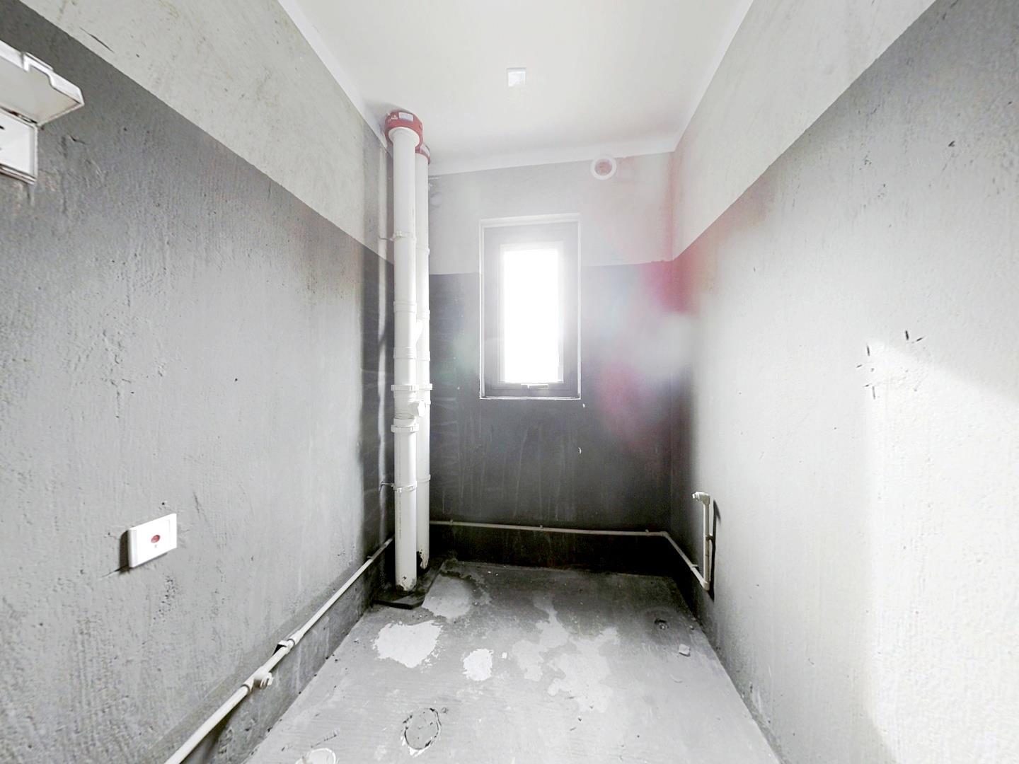 保利香槟国际 4室2厅2卫 144m&sup2;