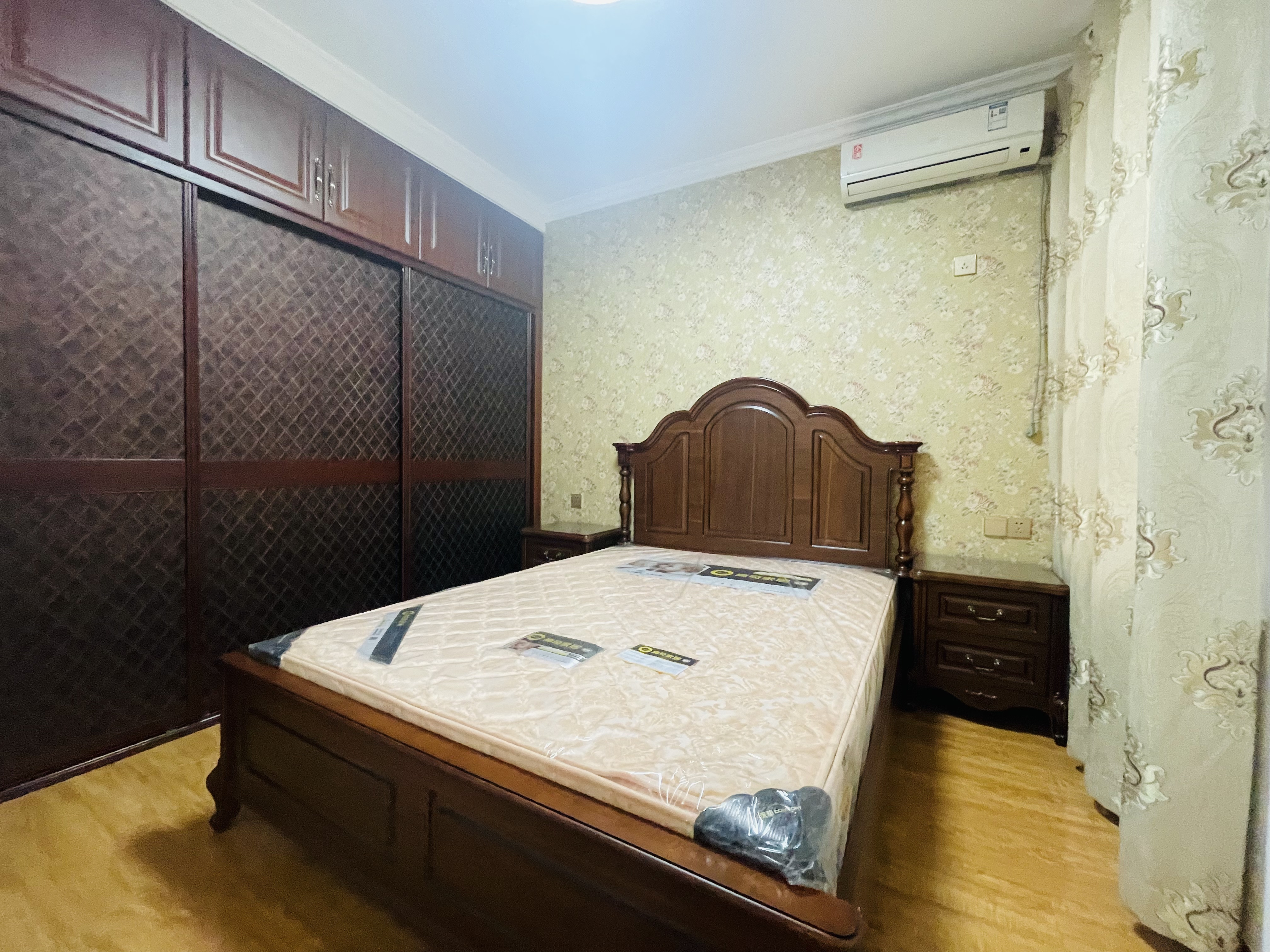 弘阳上城 2室2厅2卫 90.97m&sup2;