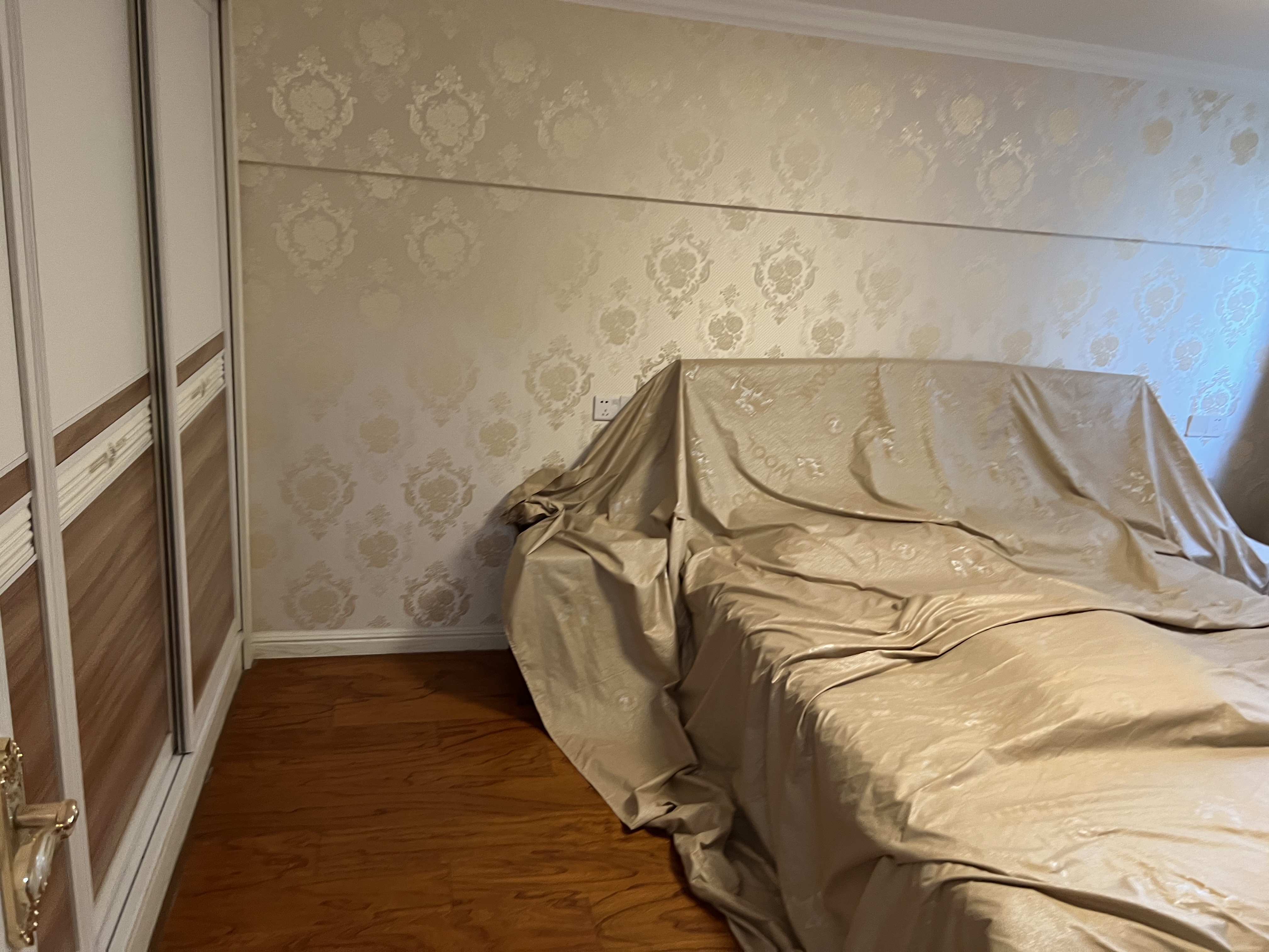 纽约时代 3室2厅221卫 60.00m&sup2;