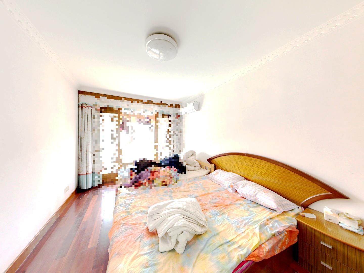 光明花苑(崇川区) 3室2厅1卫 136.00m&sup2;