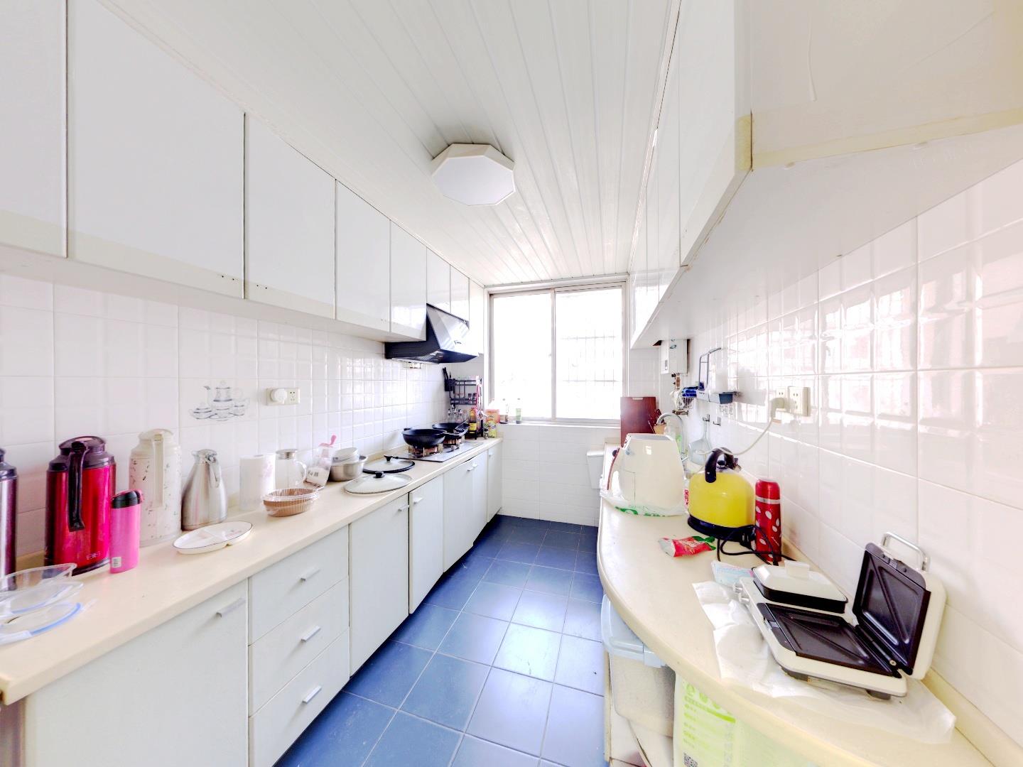 光明花苑(崇川区) 3室2厅1卫 136.00m&sup2;
