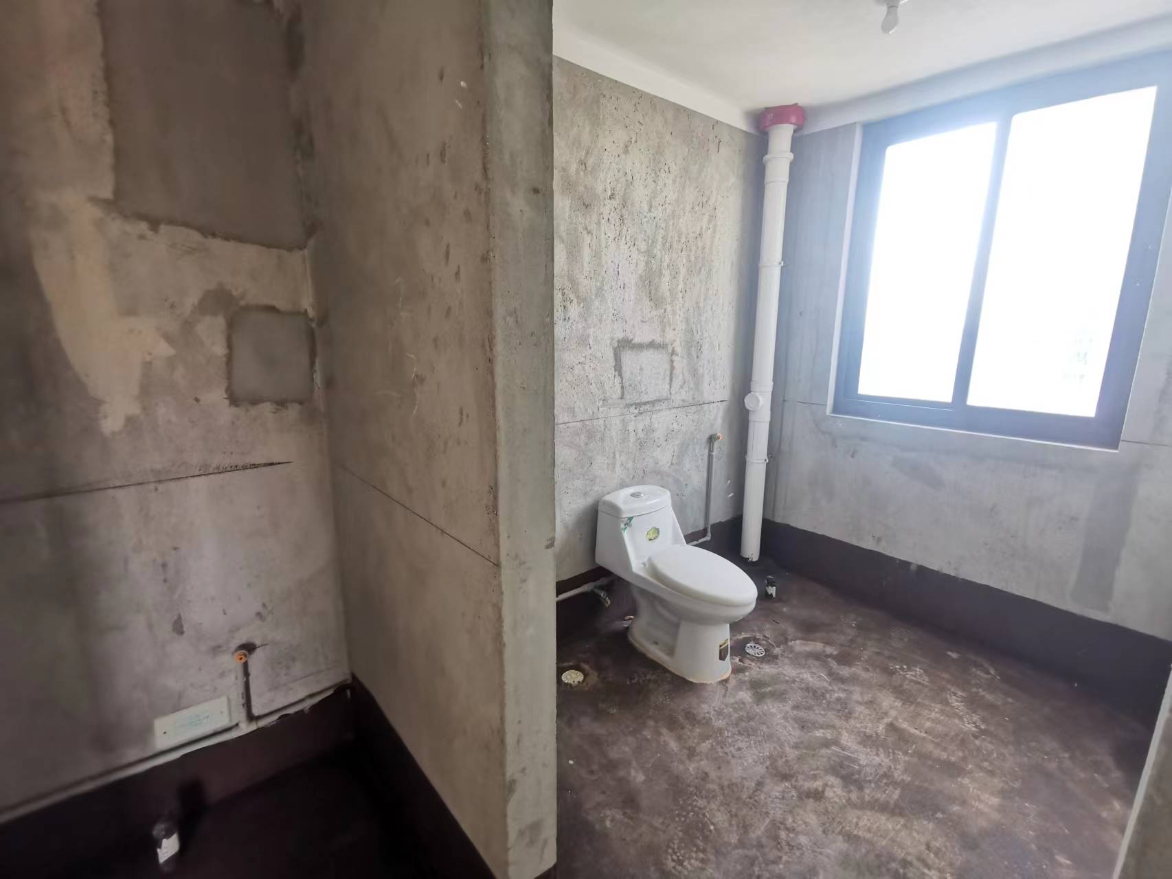 皇家花园北区 3室2厅1卫 120m&sup2;