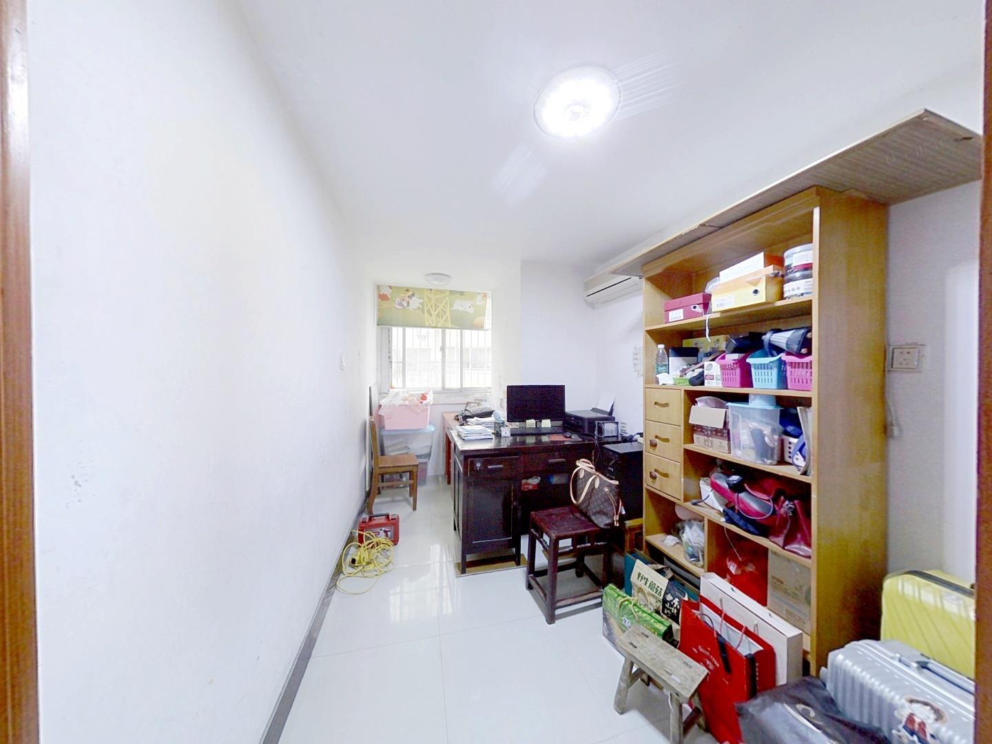 华侨花苑 2室1厅1卫 98.31m&sup2;