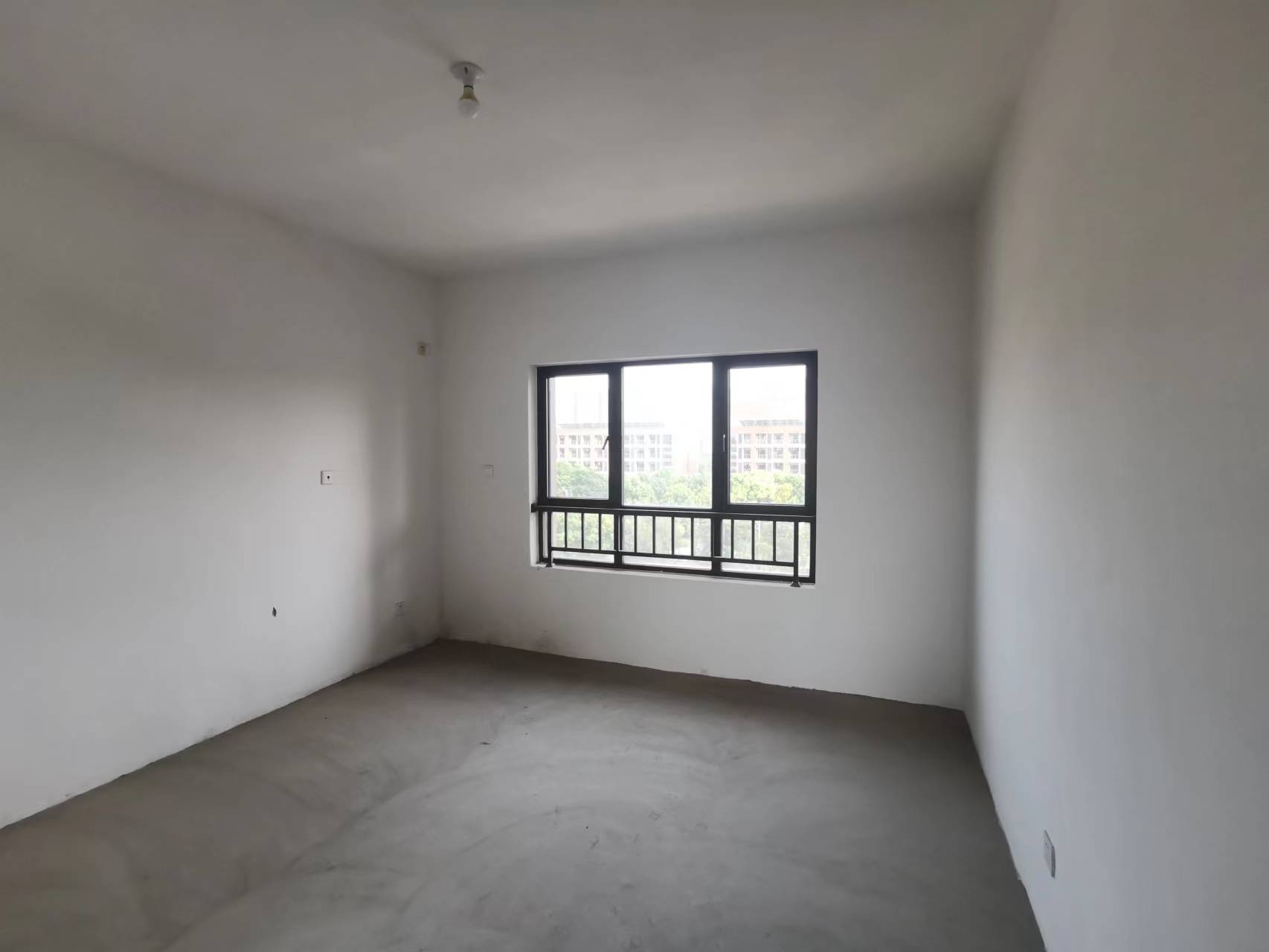 盛和九里香堤二期 4室2厅2卫 183.00m&sup2;