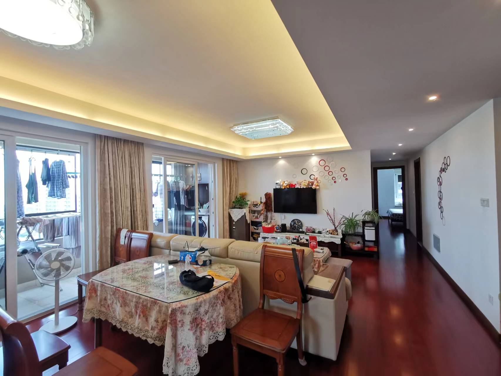 万科金域蓝湾 3室2厅2卫 135m&sup2;
