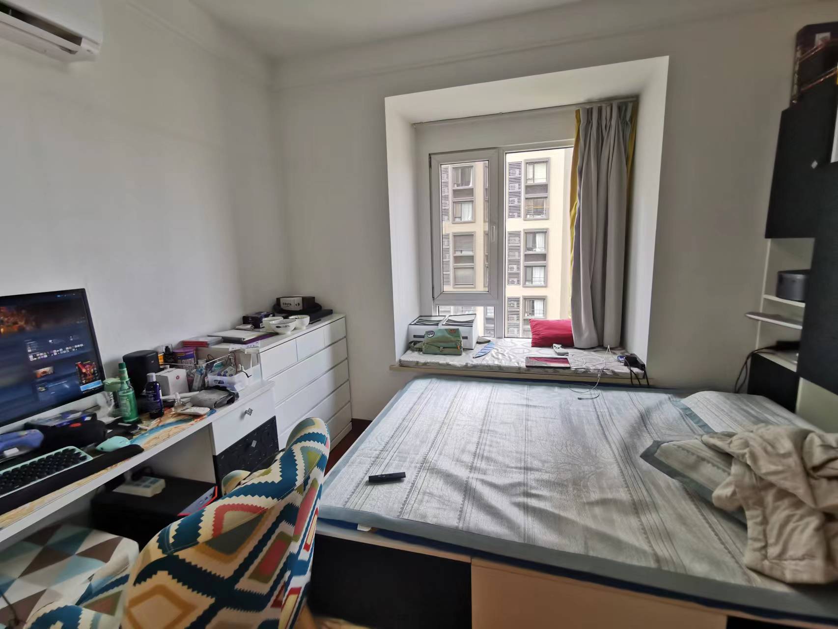 万科金域蓝湾 3室2厅2卫 135m&sup2;