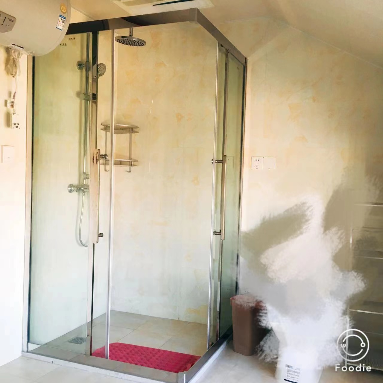虹桥新苑 2室1厅1卫 80m&sup2;
