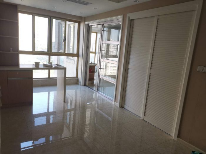 尚海湾 3室2厅2卫 143.00m&sup2;