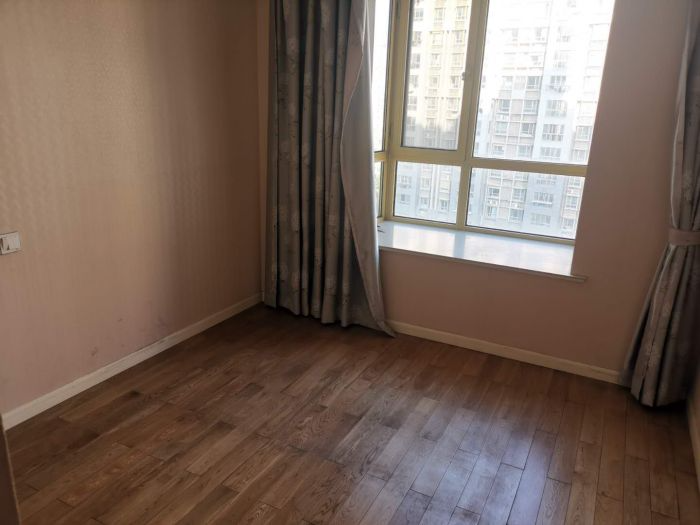 尚海湾 3室2厅2卫 143.00m&sup2;