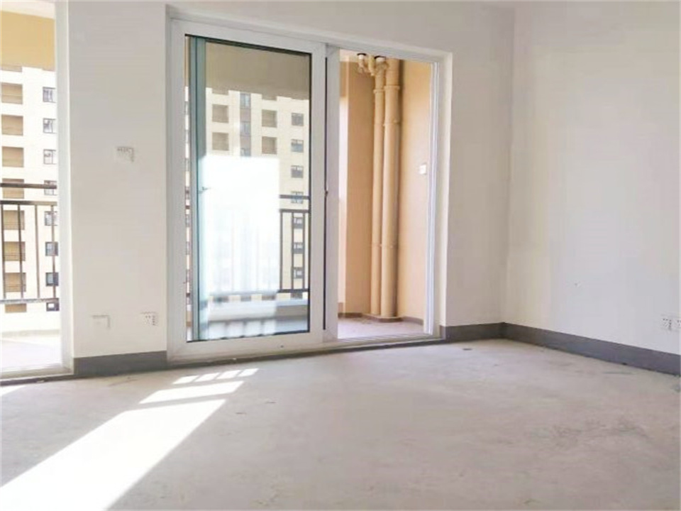 世茂九龙庭 3室1厅1卫 90m²