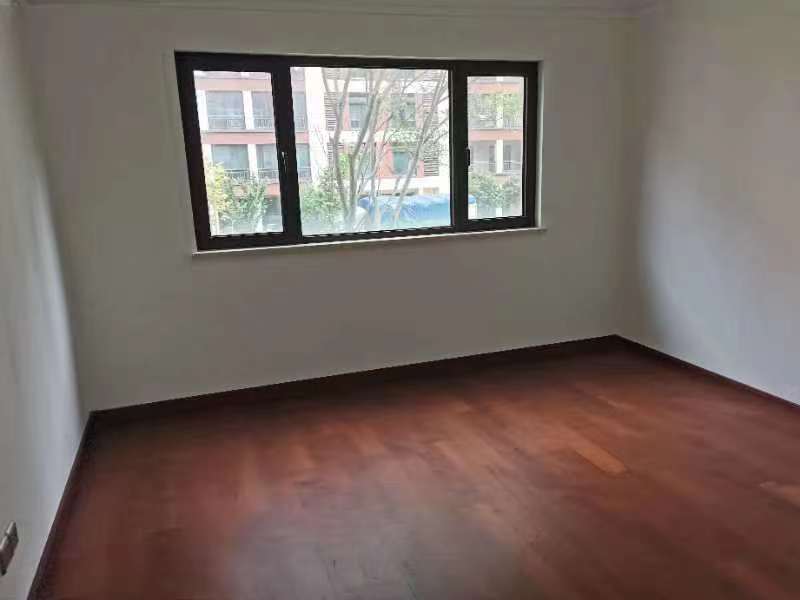万科白鹭郡 3室2厅2卫 129.74m&sup2;