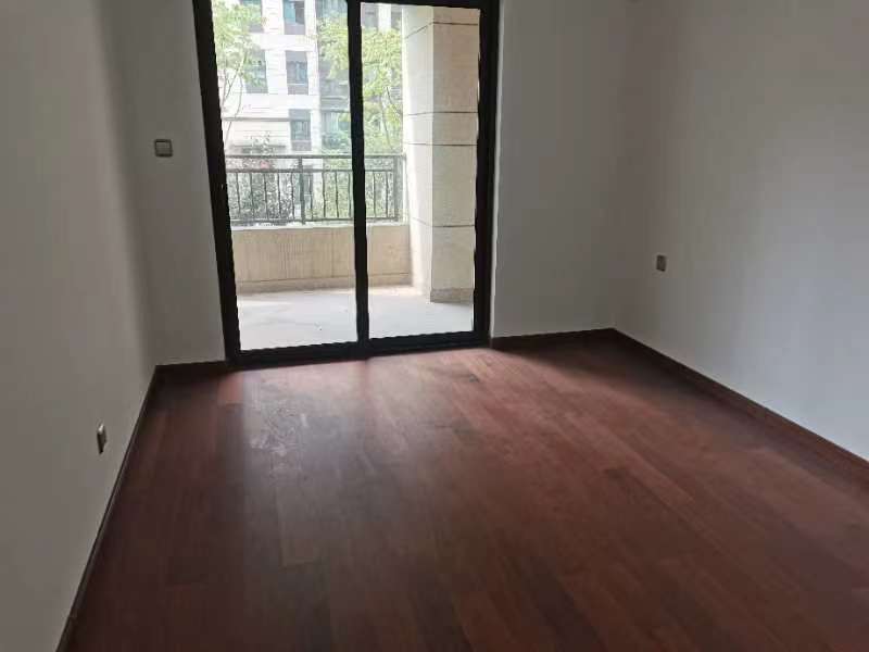 万科白鹭郡 3室2厅2卫 129.74m&sup2;
