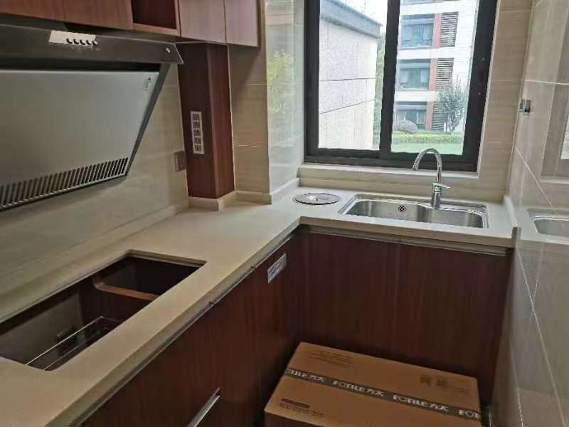 万科白鹭郡 3室2厅2卫 129.74m&sup2;