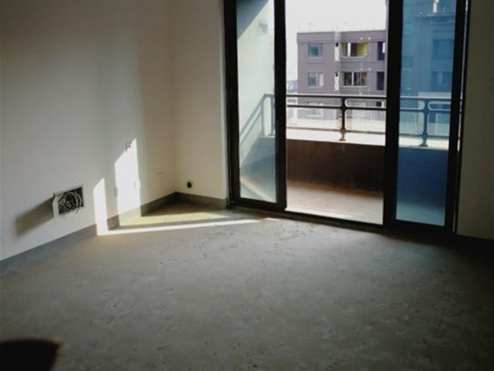 中海上林院 3室2厅2卫 125m&sup2;