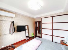德诚&middot;翰景园 2室1厅1卫 90m&sup2;