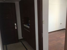 万科城市之光 3室2厅2卫 118m&sup2;