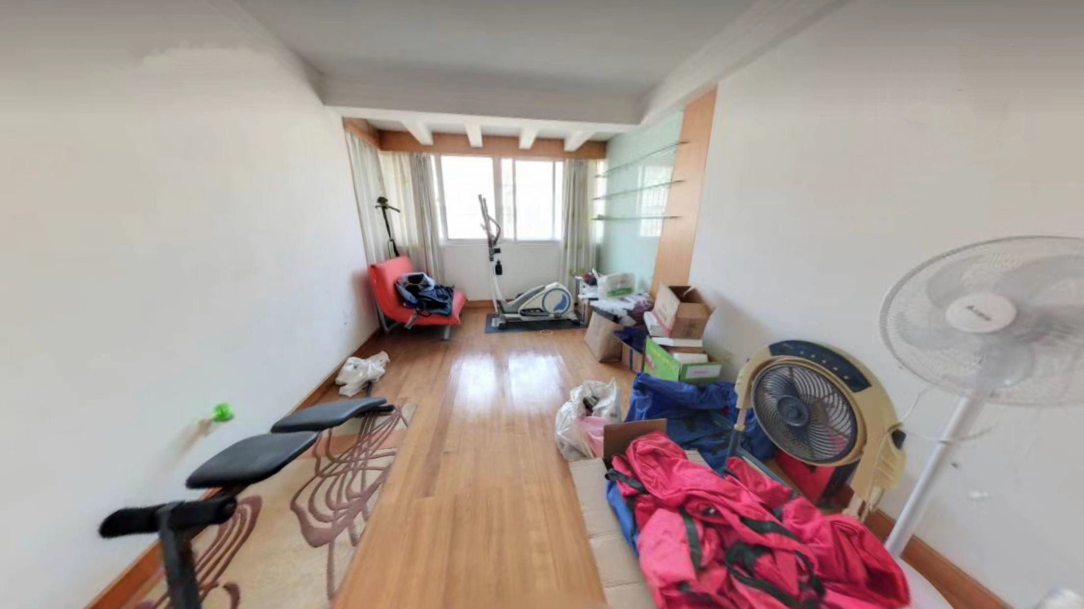 阳光花园 2室1厅1卫 230m&sup2;