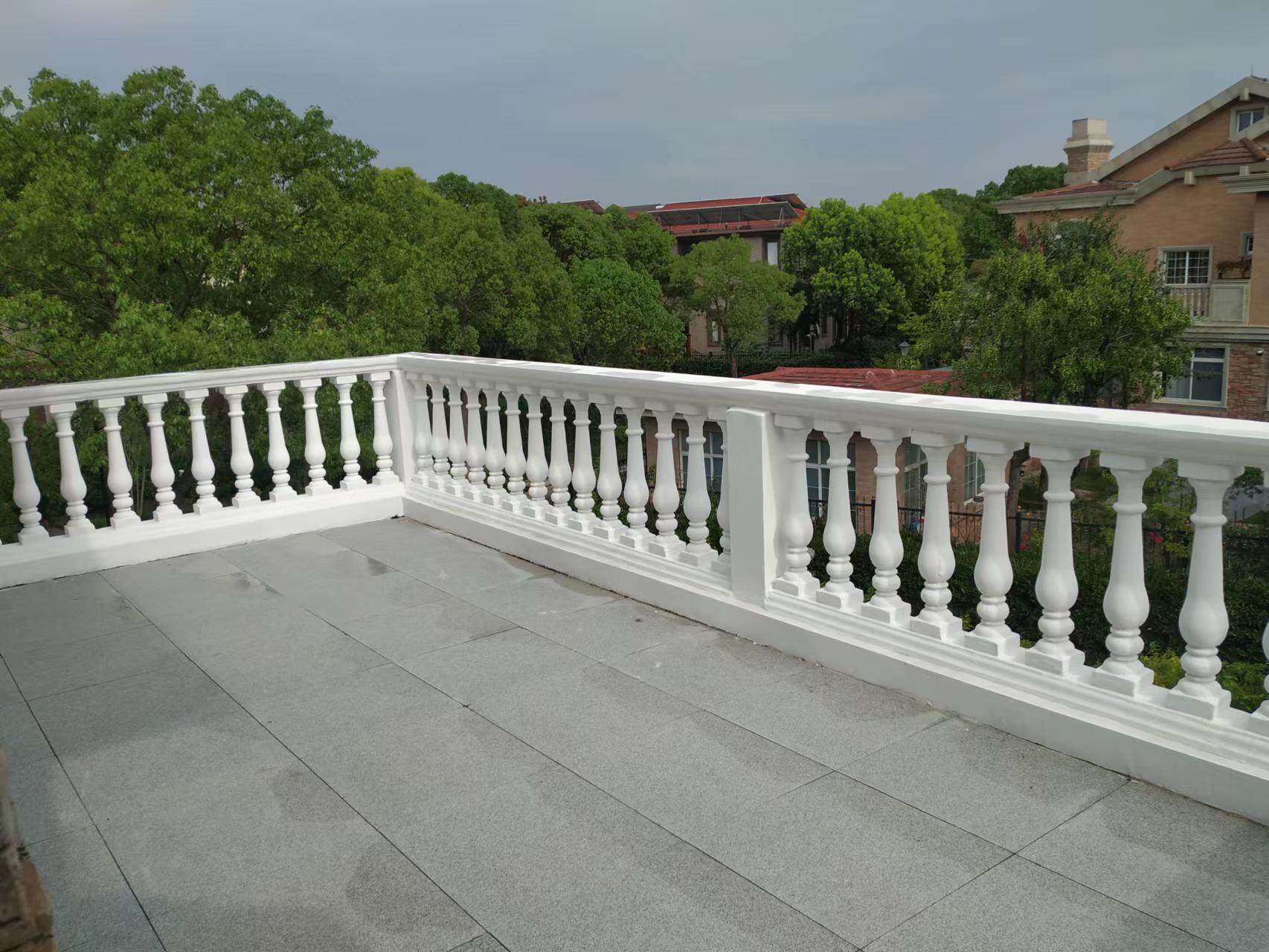 豪华装修，院子靠河，景观花园，带大露台，北门入户