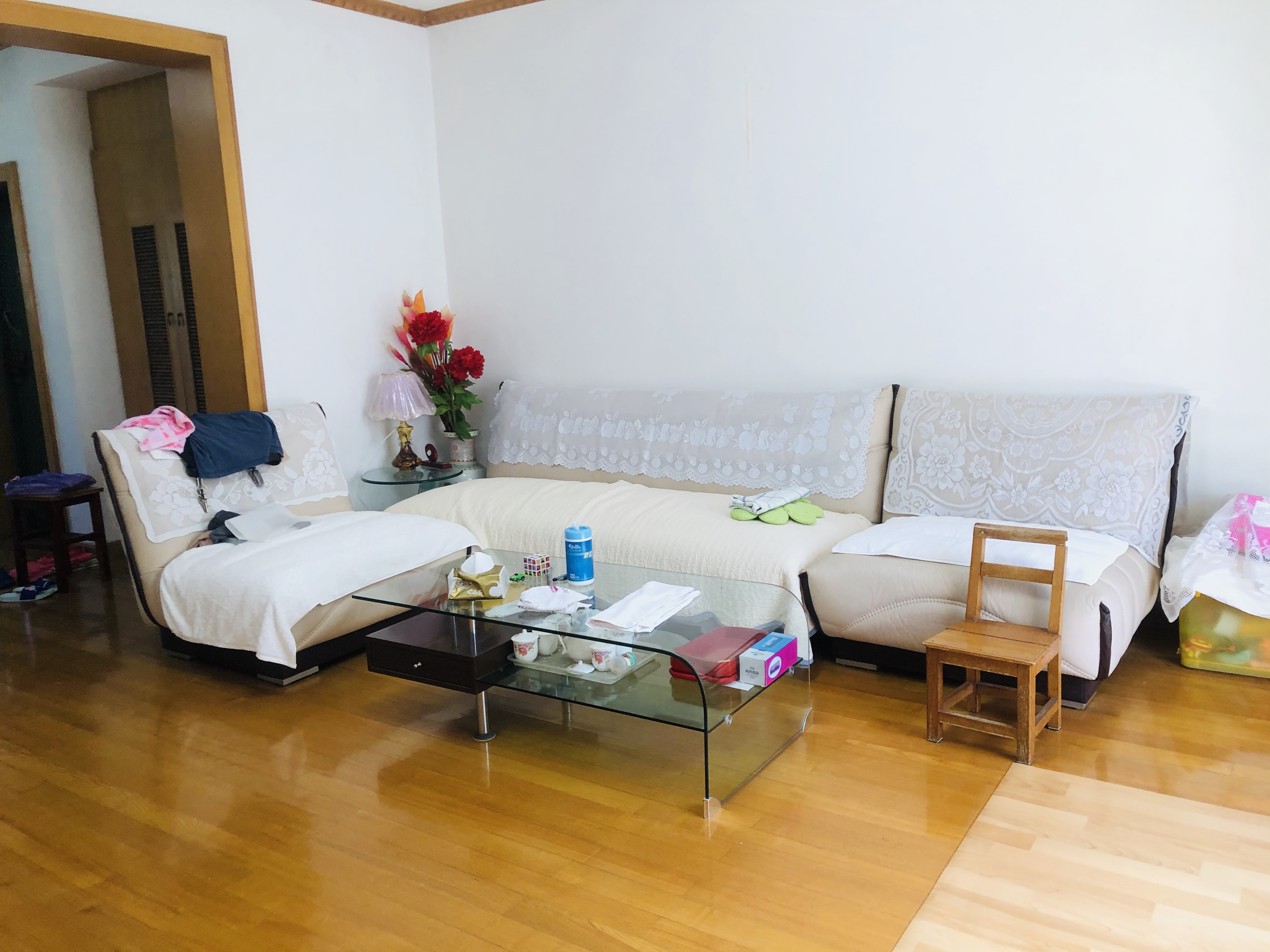 文峰路17号 3室2厅2卫 179.59m&sup2;