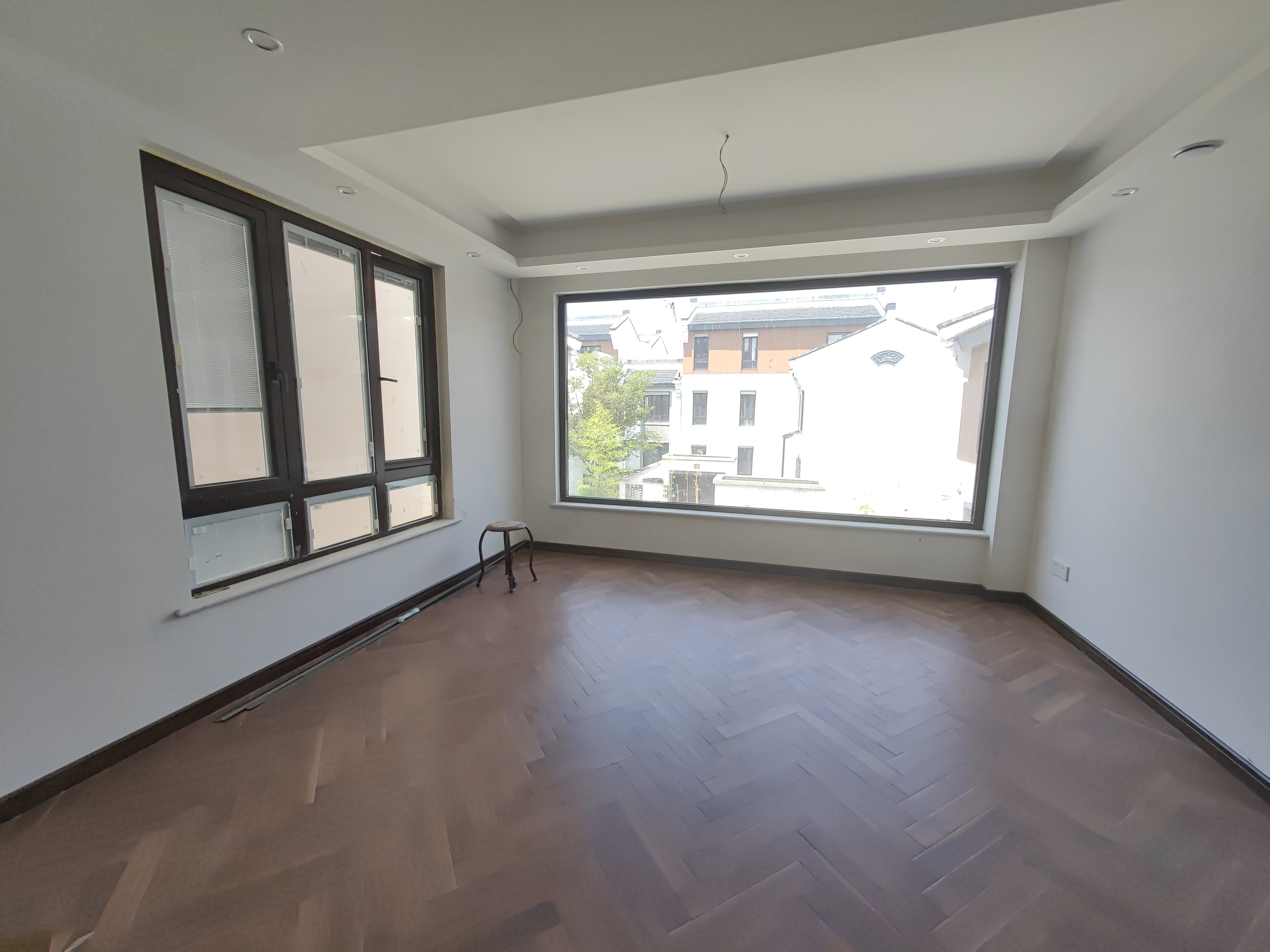 九间堂山居 5室2厅3卫 331.96m&sup2;