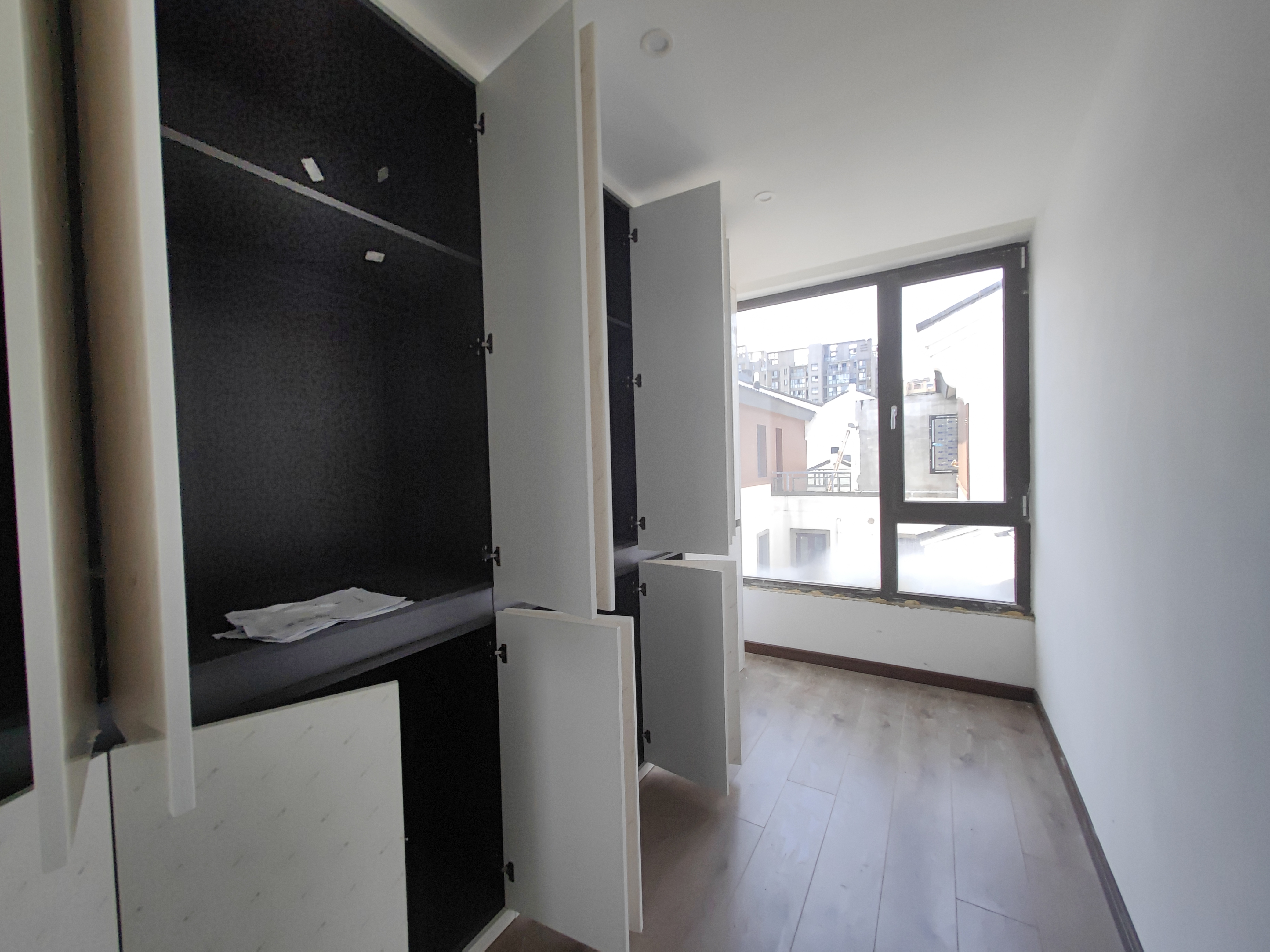 九间堂山居 5室2厅3卫 331.96m&sup2;