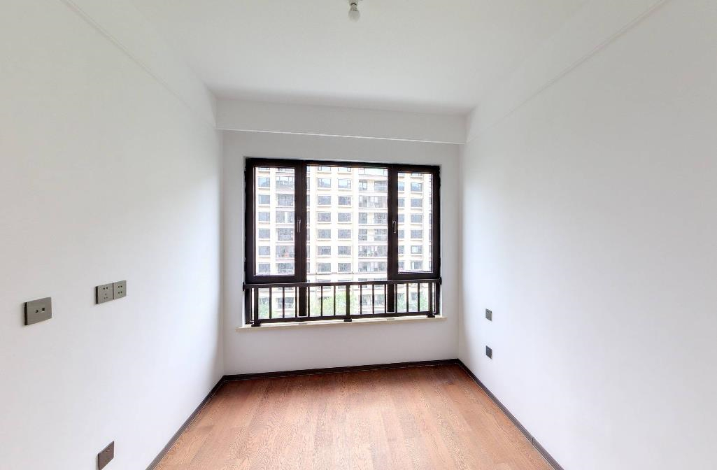 春风南岸西园 4室2厅2卫 122m&sup2;