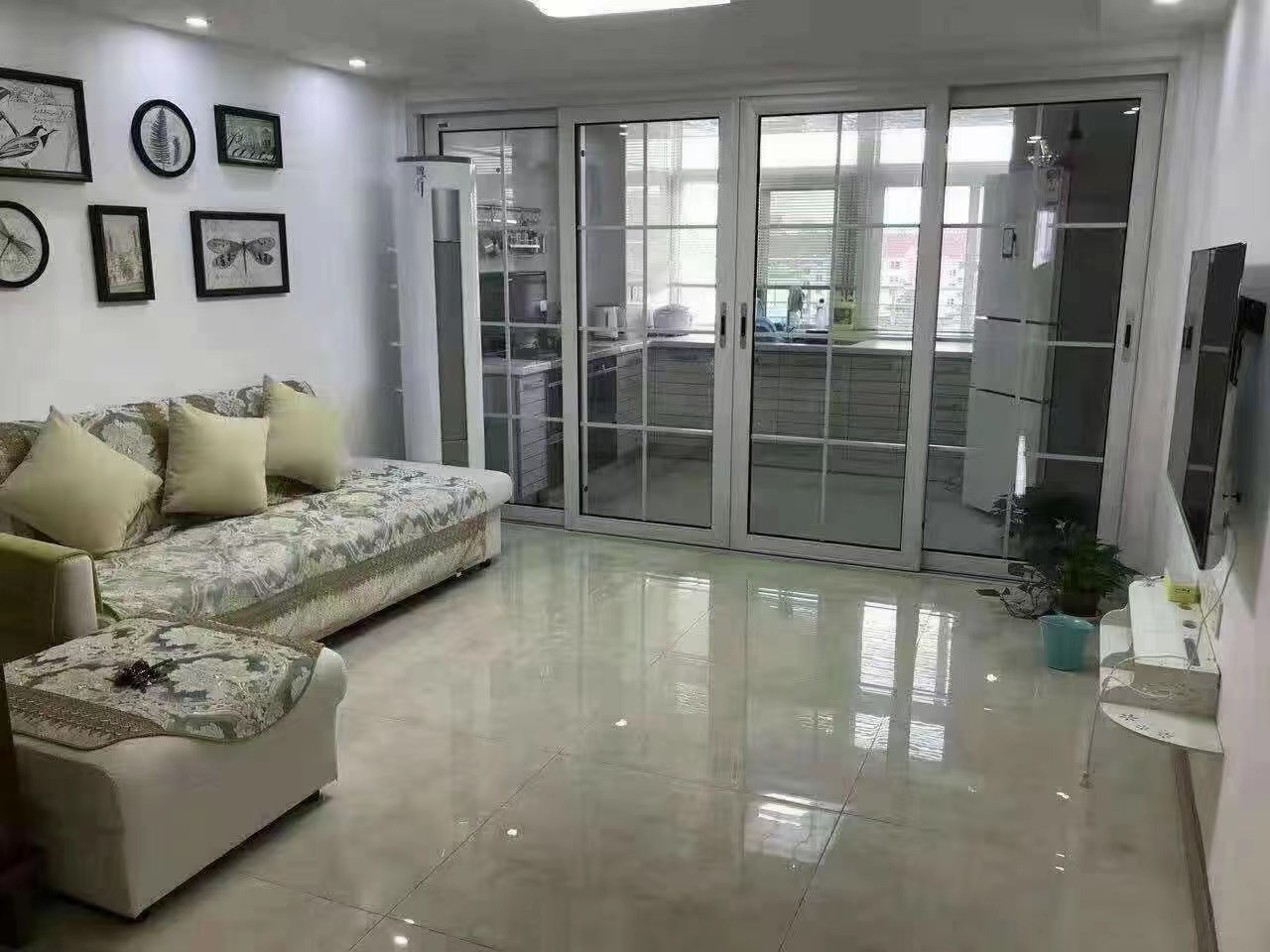 宏景大厦 2室2厅2卫 56.00m&sup2;